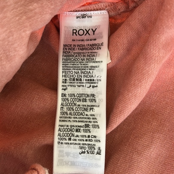 Pink Roxy shorts (Medium) - Picture 4 of 5